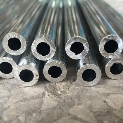 Tubo de alumínio sem costura leve e durável resistente à corrosão para uso industrial